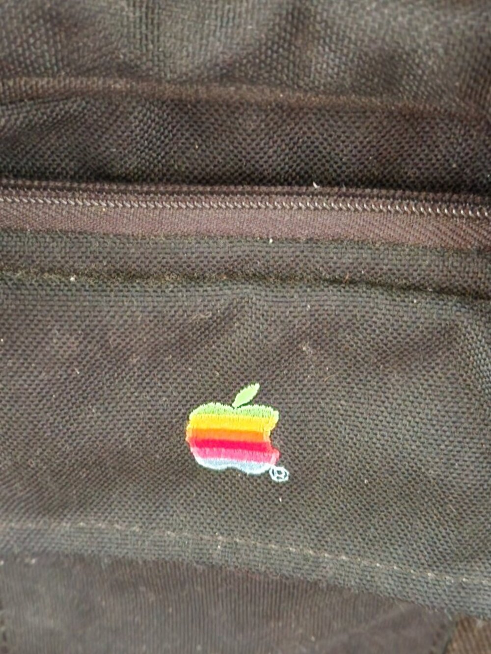 Macintosh Laptop Bag Portfolio Carrying Case Crossbody Black Rainbow Apple Logo - Picture 9 of 10